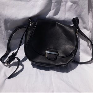 NWOT black crossbody purse